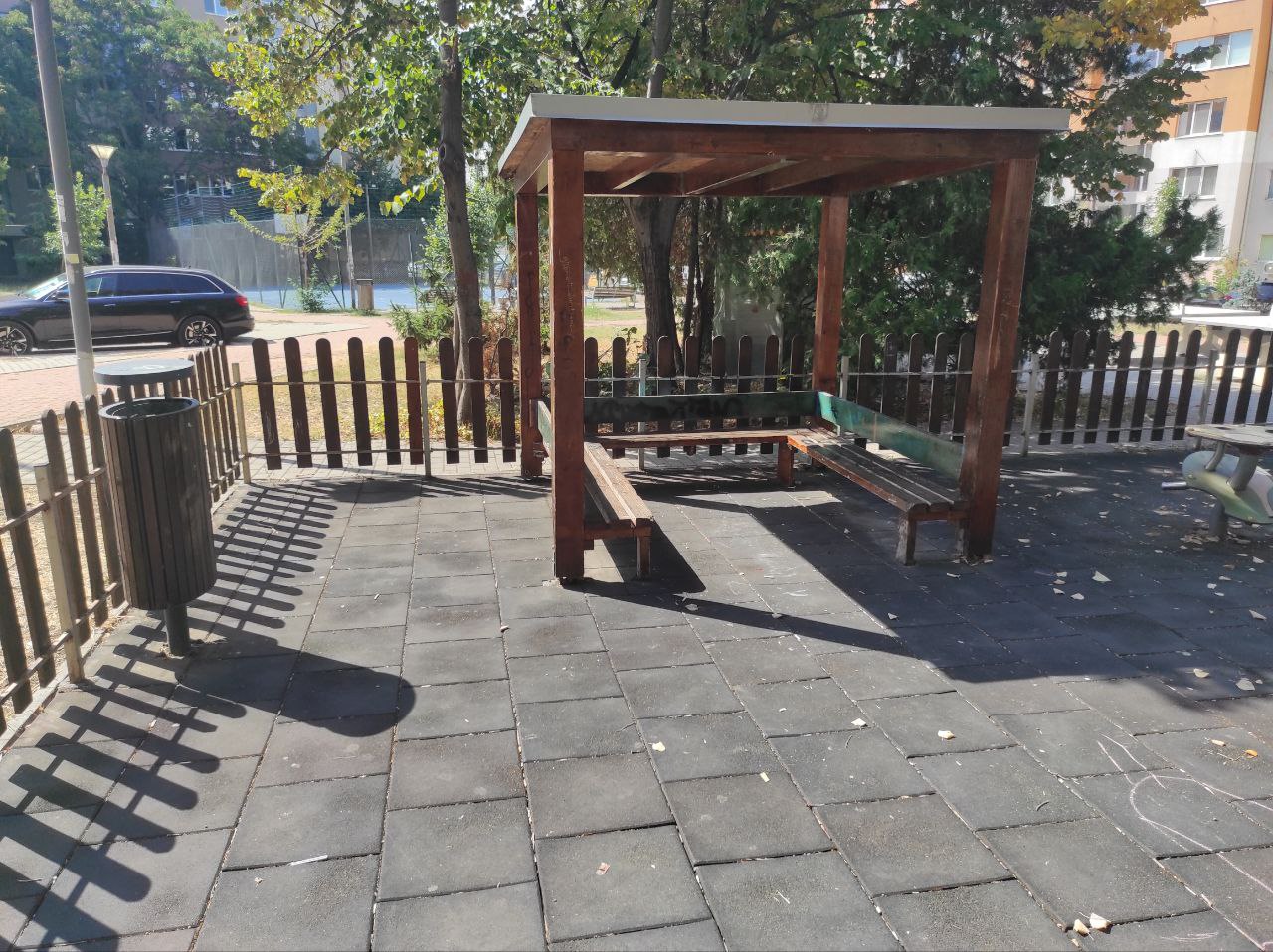 Детска площадка